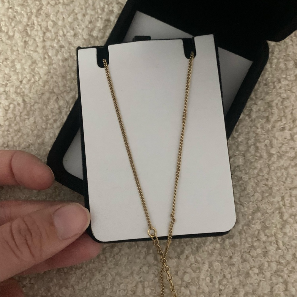 Dior Gold and Cream Pearl Necklace - Picture 5 of 6